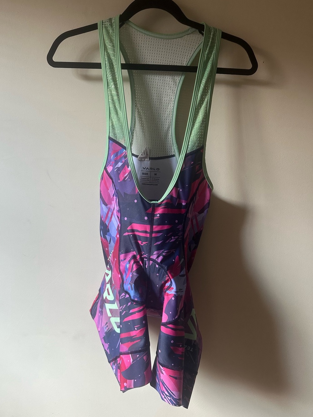 Varlo Women’s Medium Cycling Bibs Padded 9” inseam